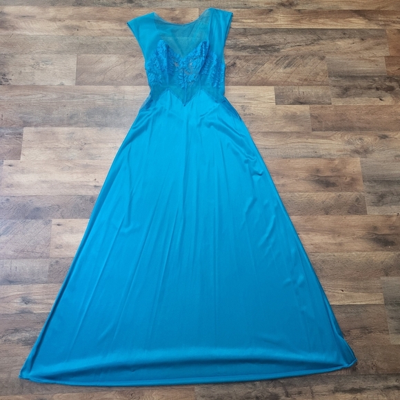 Vintage Val Mode Blue Mesh Lace Sheer Maxi Slip Nightgown Size Medium - Picture 1 of 8